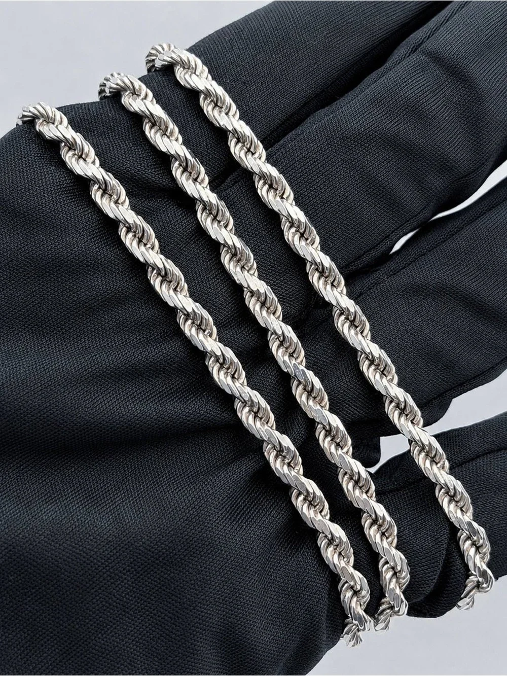 Italy 925 Sterling Silver solid Rope chain necklace 20” 4mm